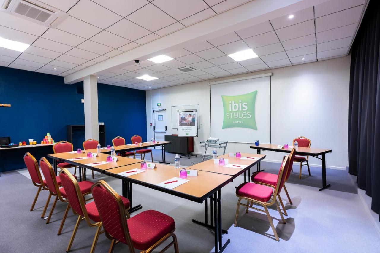 Hotel Ibis Styles Beauvais Exteriér fotografie